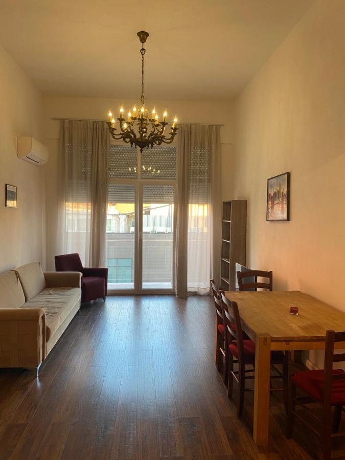 Ambassador Tirana Apartment Luaran gambar
