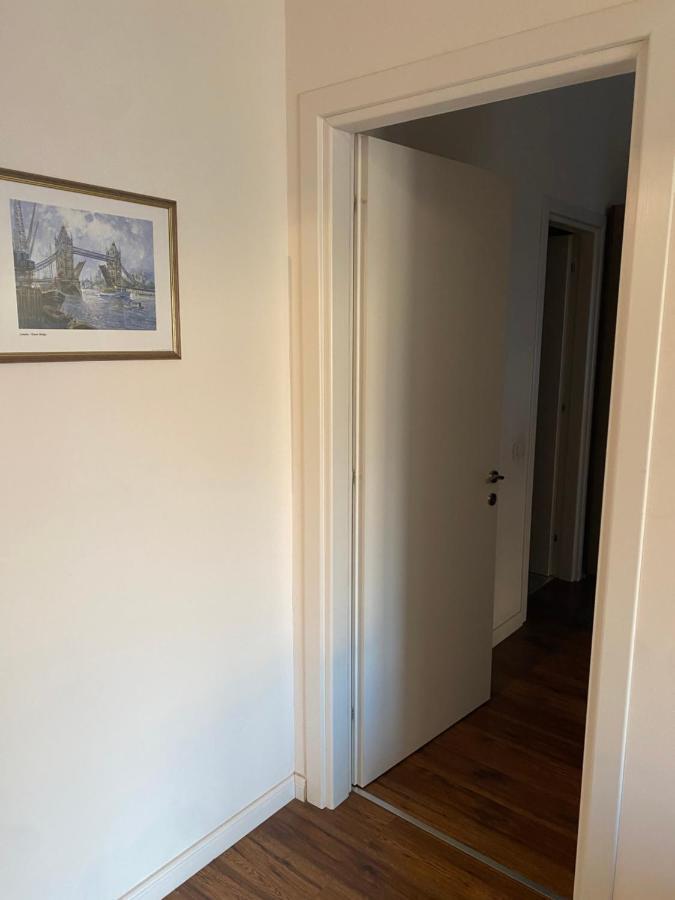 Ambassador Tirana Apartment Luaran gambar