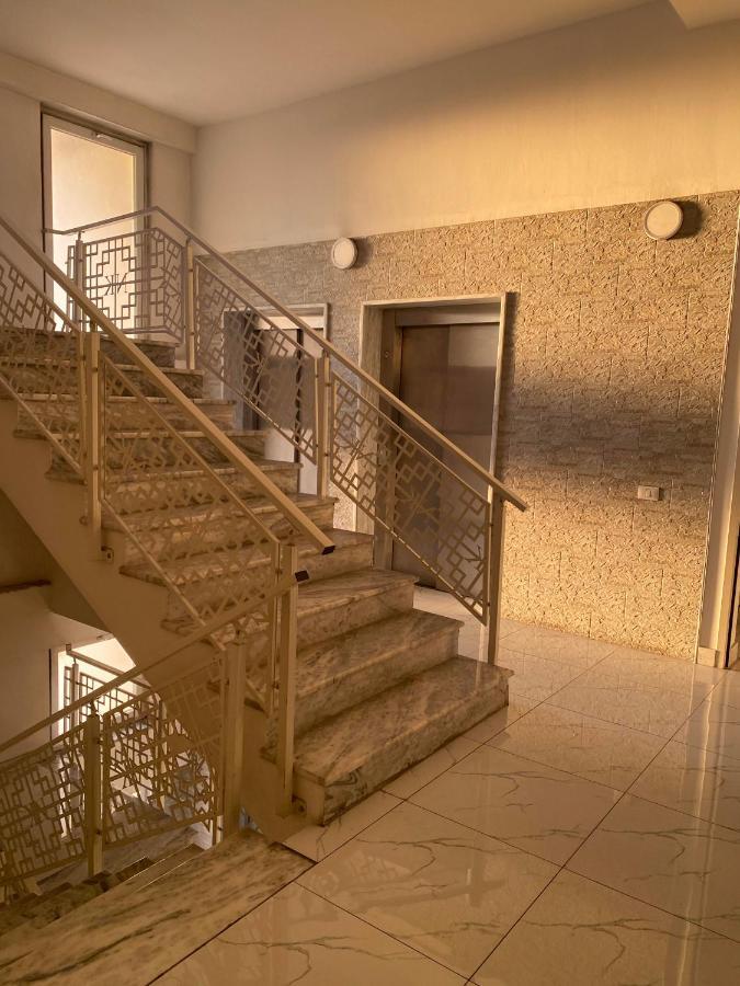 Ambassador Tirana Apartment Luaran gambar