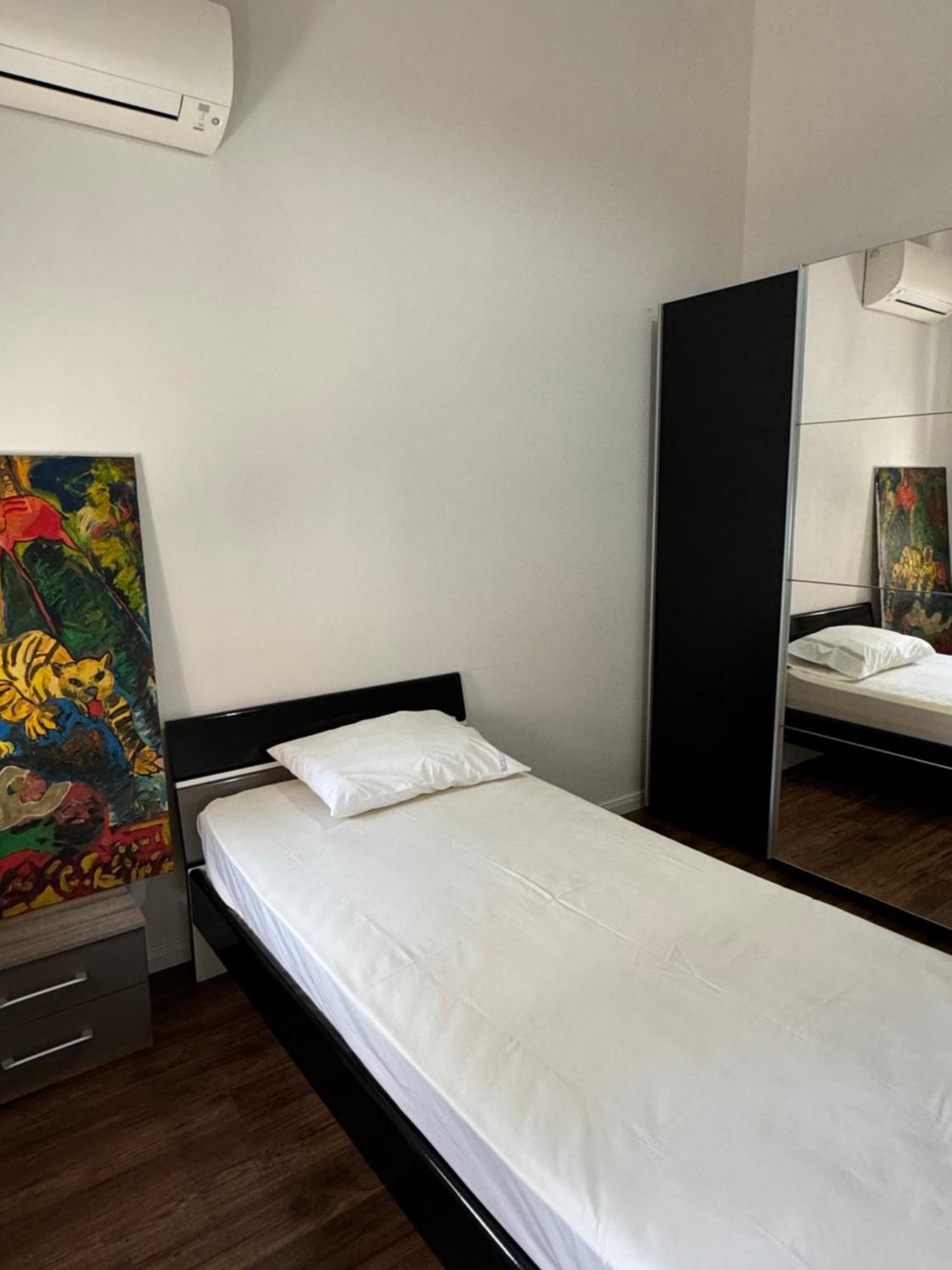 Ambassador Tirana Apartment Luaran gambar