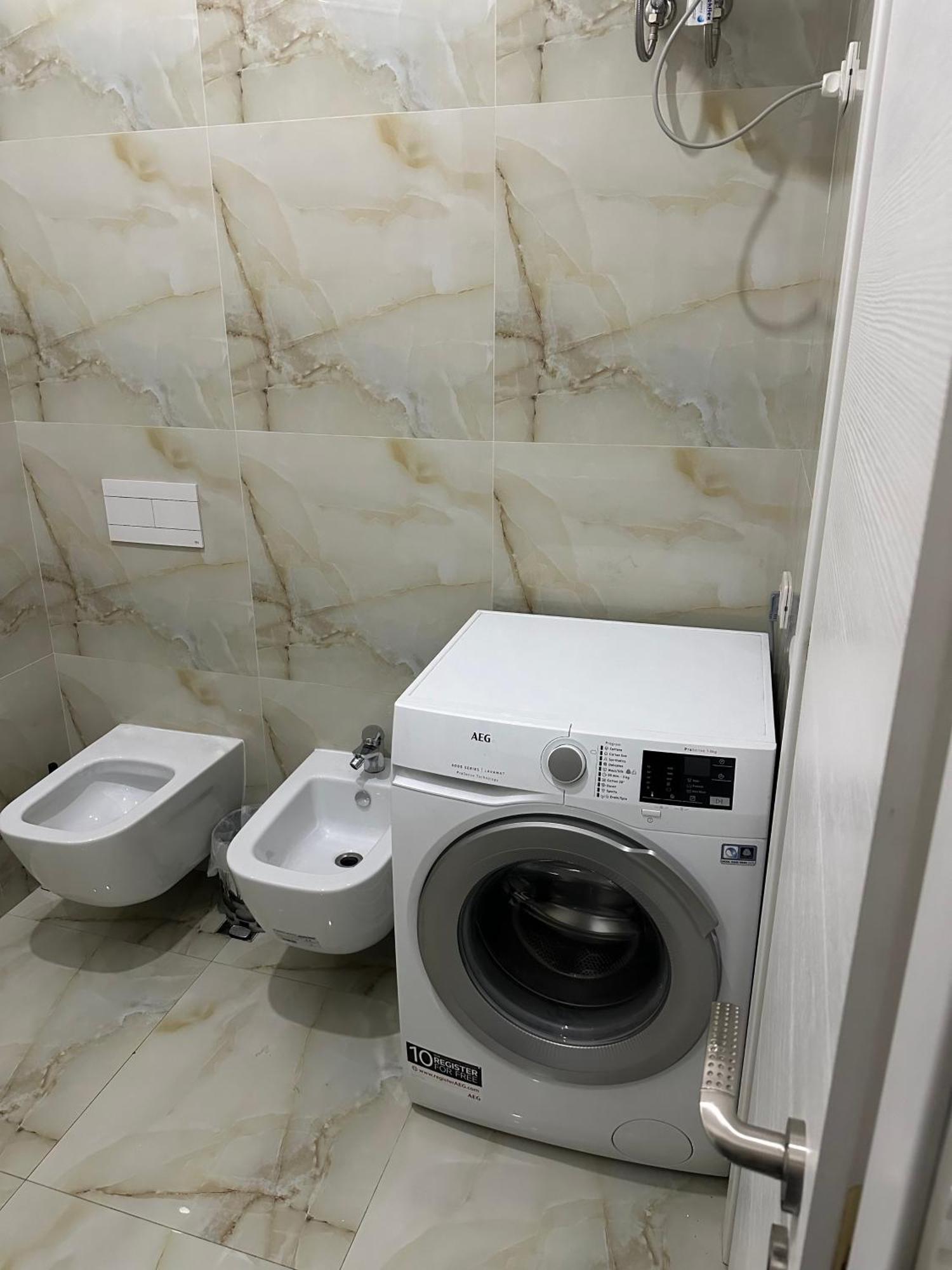 Ambassador Tirana Apartment Luaran gambar