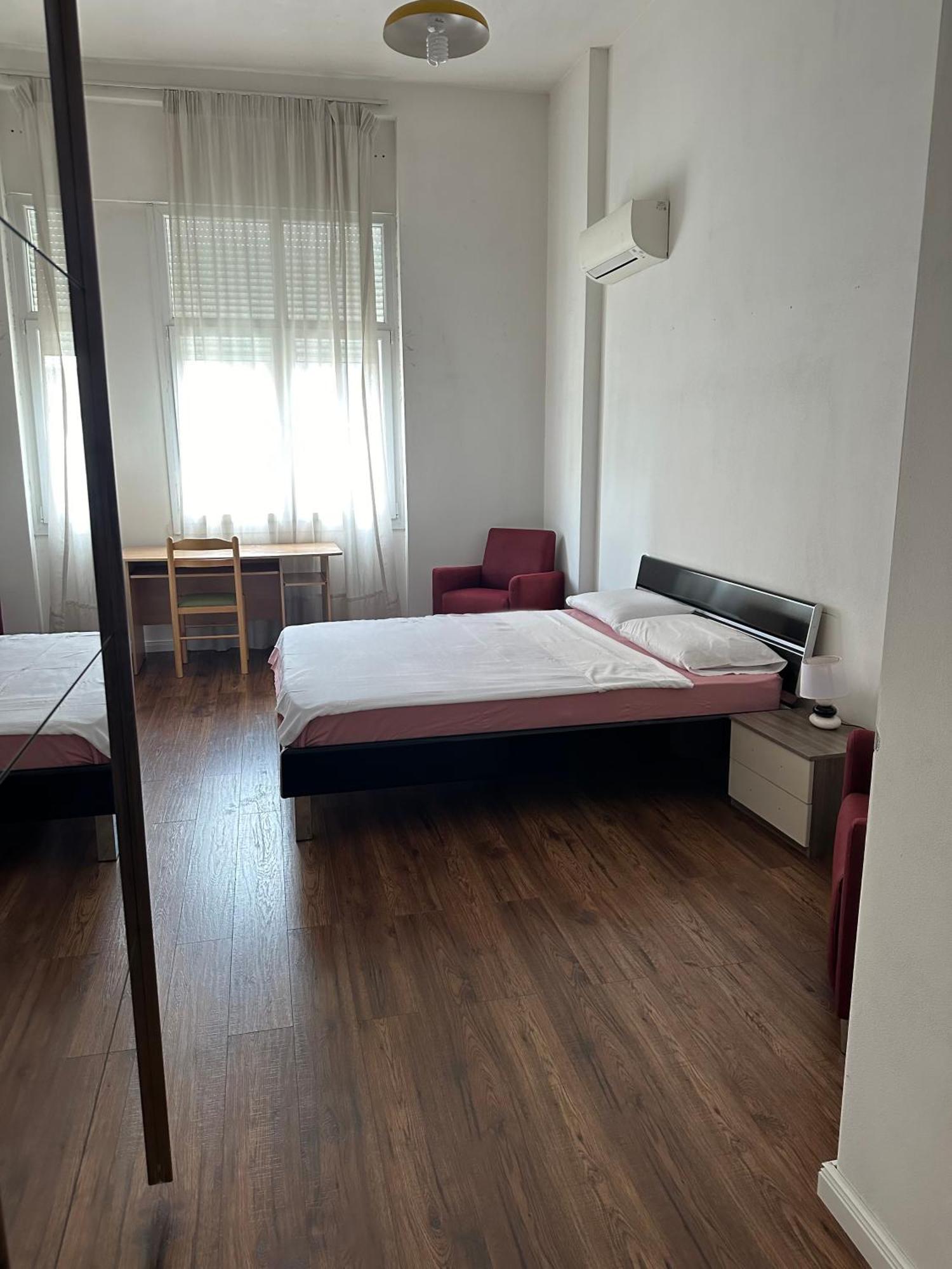 Ambassador Tirana Apartment Luaran gambar